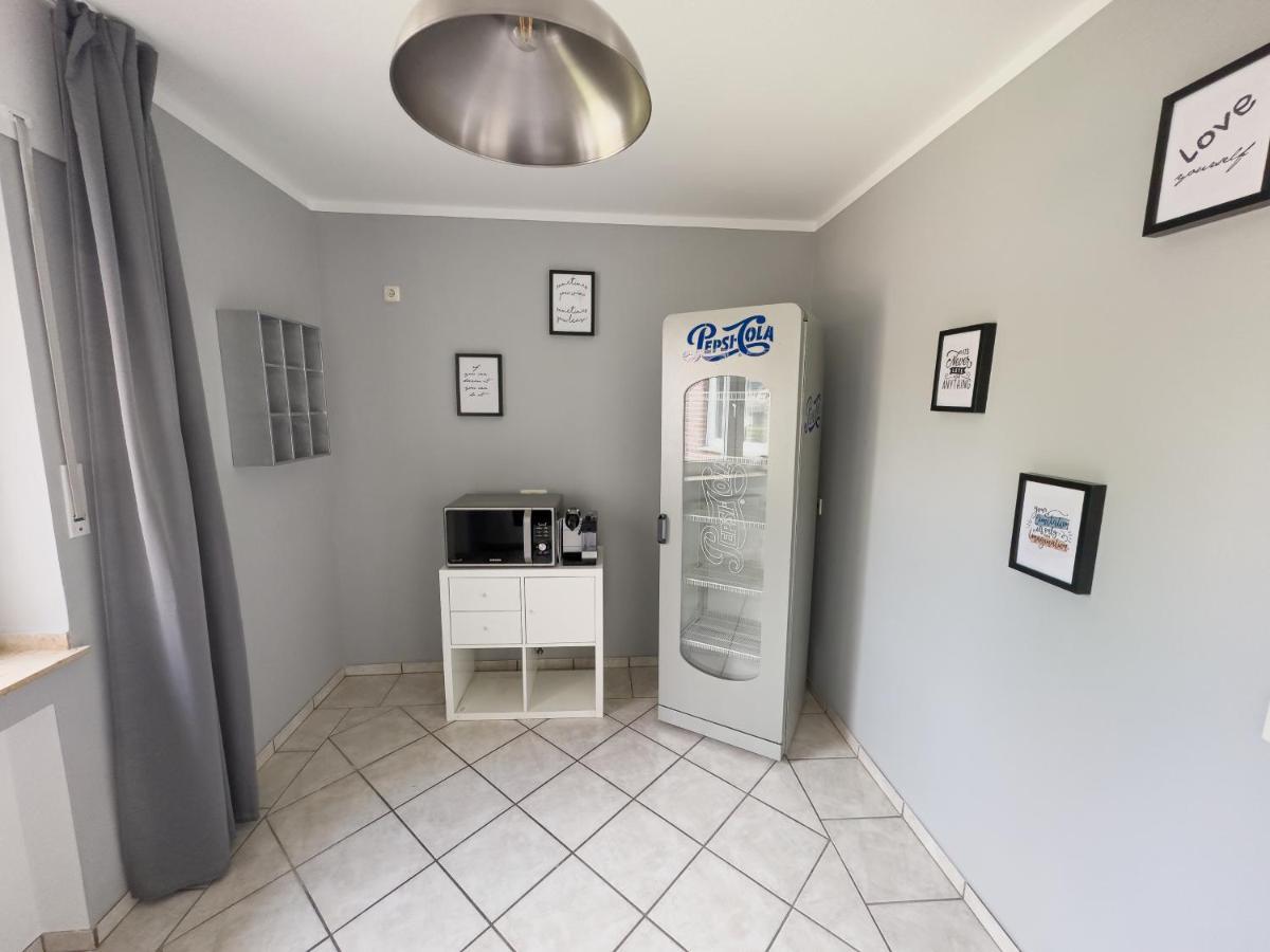 Ruhiges Juwel: Frisch Renoviert 100 Qm Apartment Jülich Екстериор снимка