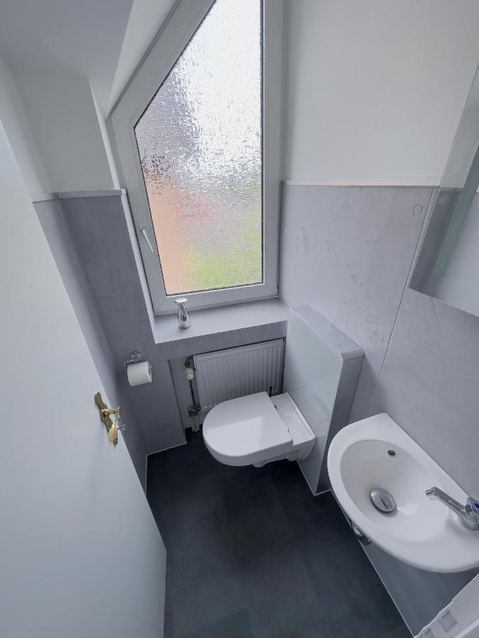Ruhiges Juwel: Frisch Renoviert 100 Qm Apartment Jülich Екстериор снимка