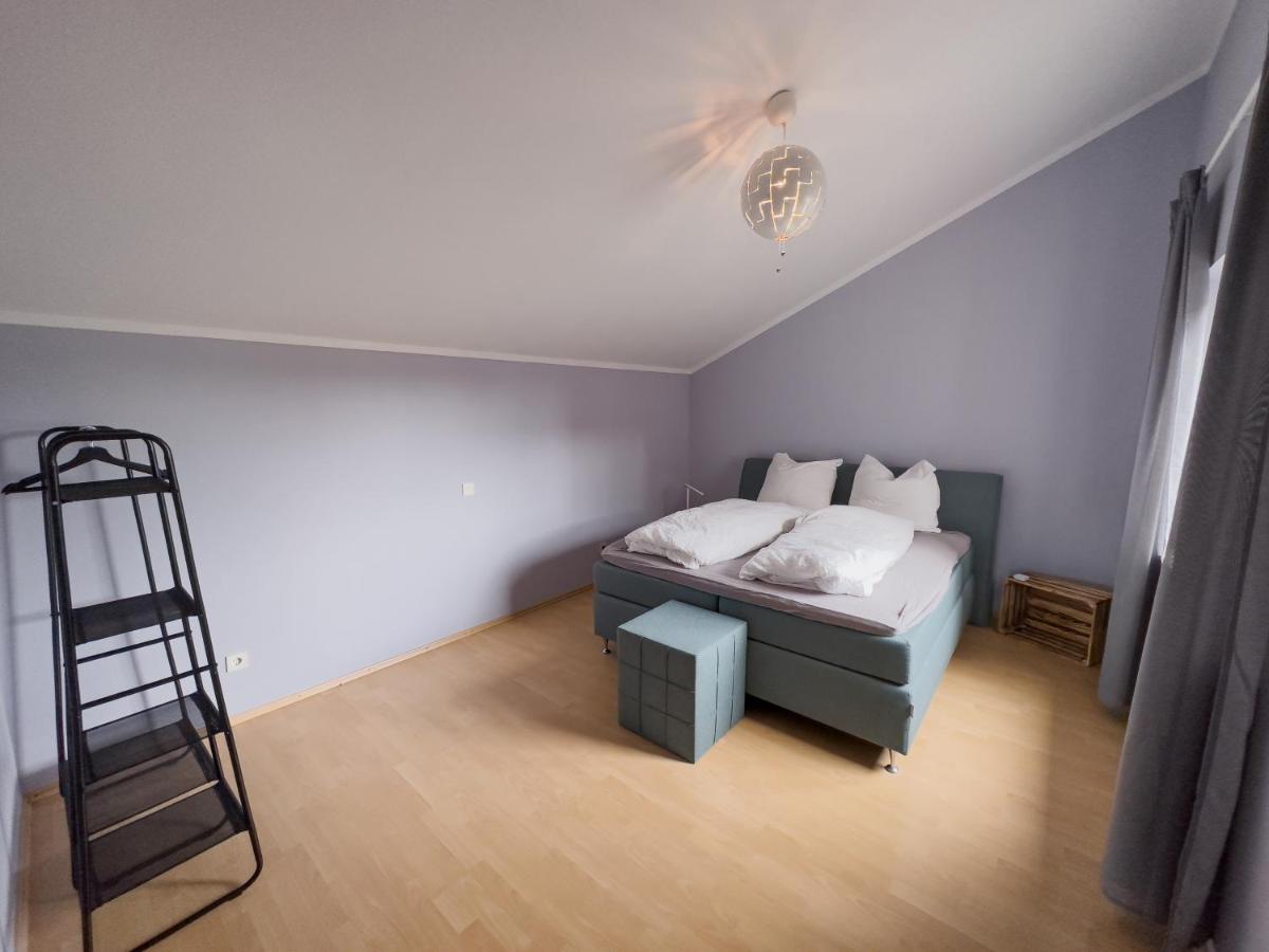 Ruhiges Juwel: Frisch Renoviert 100 Qm Apartment Jülich Екстериор снимка